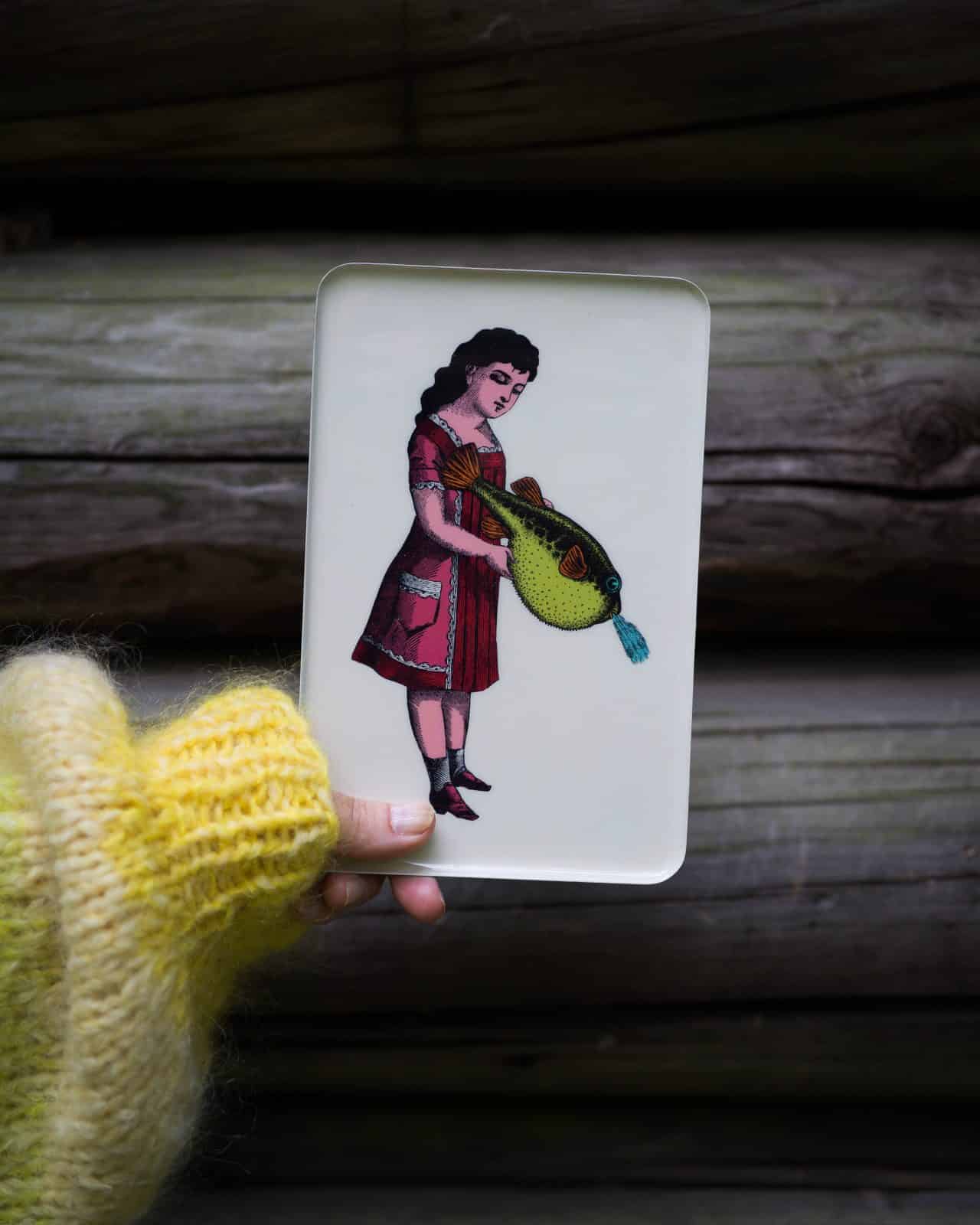 Liten bricka "Giselle"