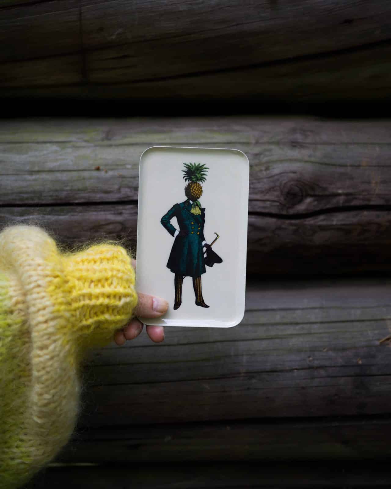 Liten bricka "Baron Nanas"