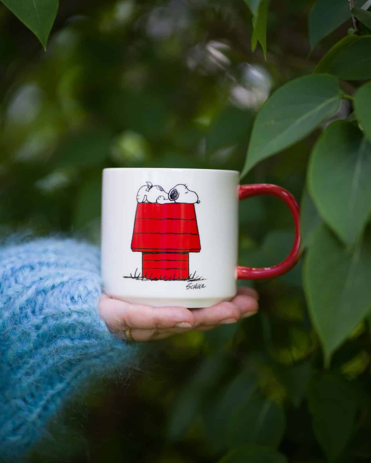 Mugg "Snoopy, allergic to mornings"