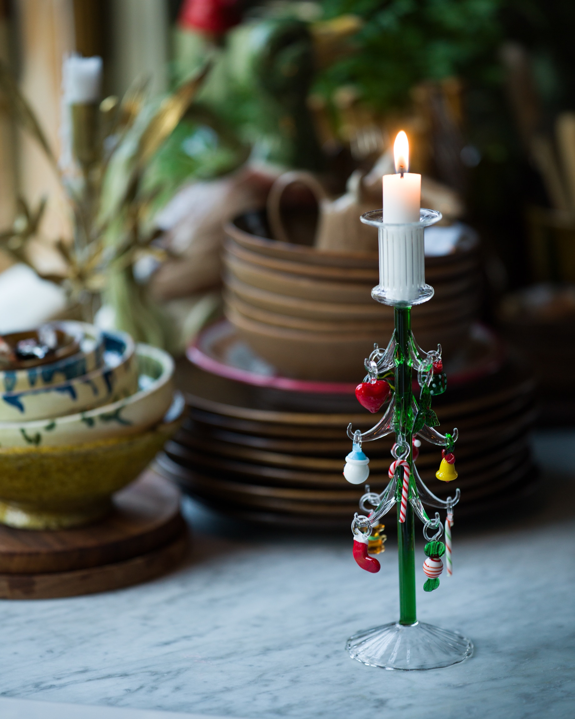 Handblåst ljusstake i glas 27cm